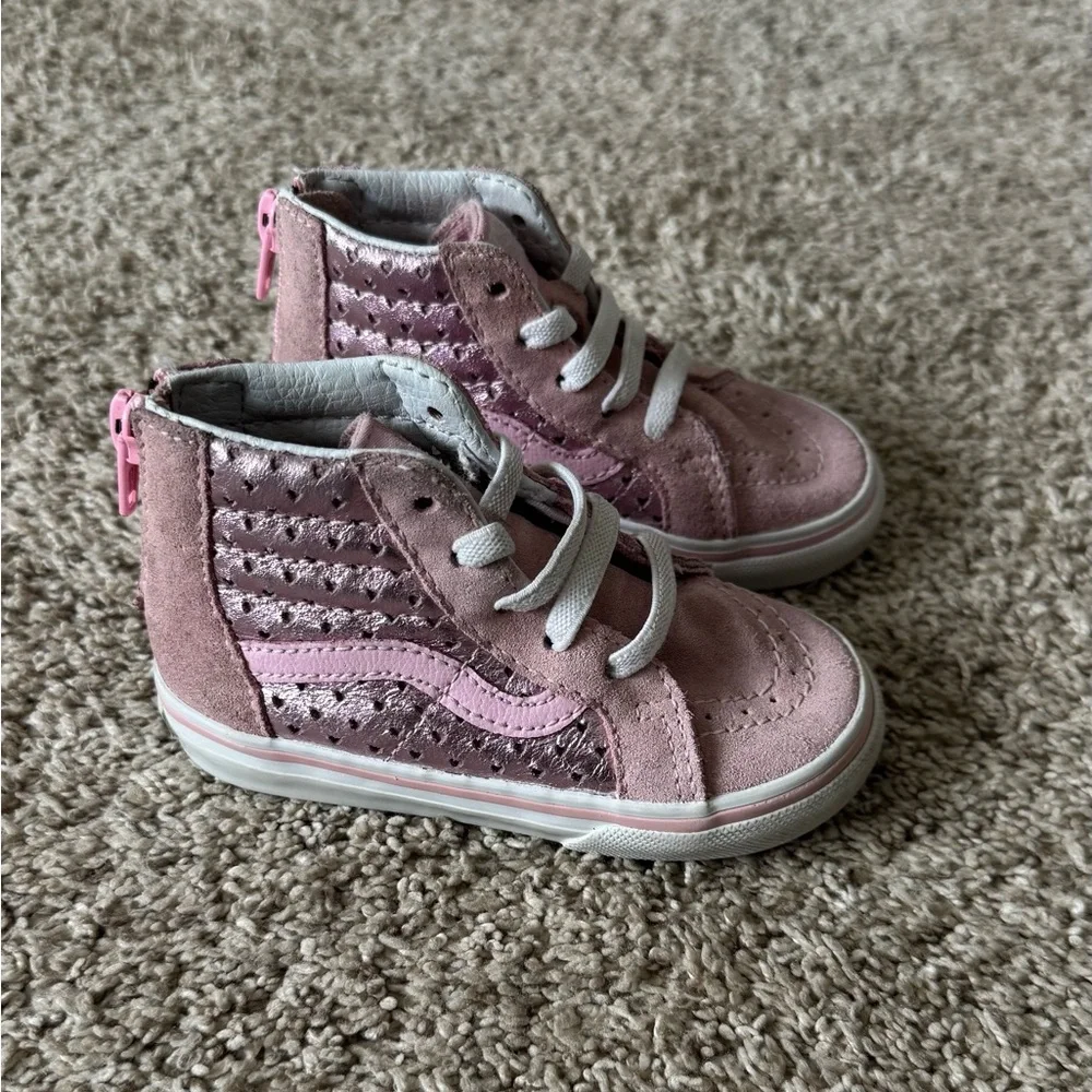 Vans Toddler girls pink heart sneakers shoes size 6 - Picture 5 of 15